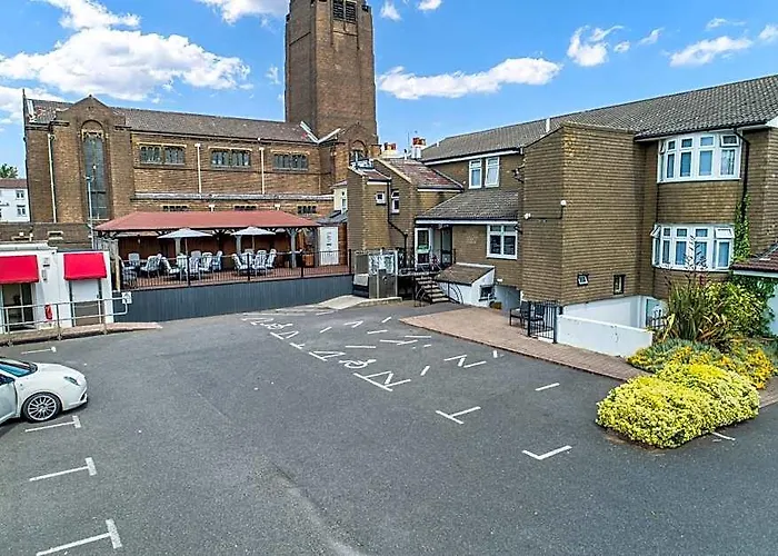 The Granby Hotel - Free Parking - Bar
